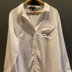 Women's Plus Size Button-Down Shirt Size 1X